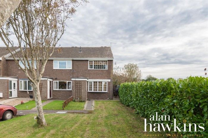 View Full Details for Lucerne Close, Royal Wootton Bassett SN4 7 - EAID:11742, BID:1