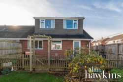 View Full Details for Beaufort Road, Wroughton, Swindon SN4 9 - EAID:11742, BID:1