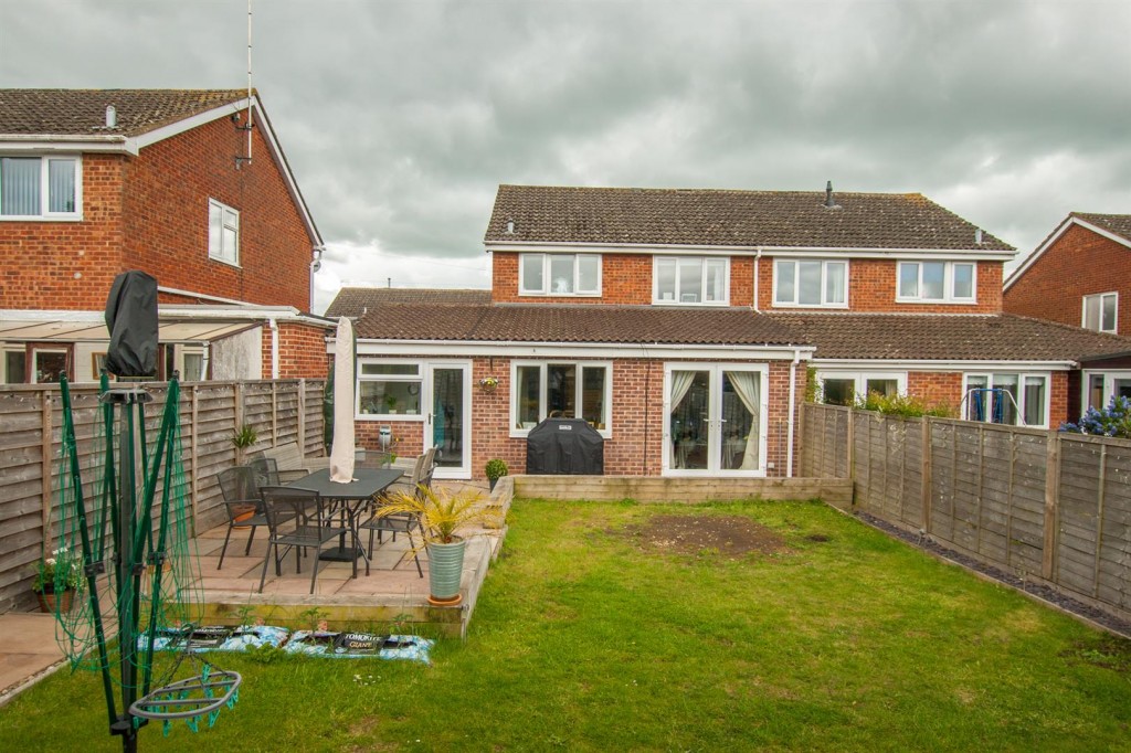 Images for Sheridan Drive, Royal Wootton Bassett EAID:11742 BID:1