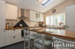 View Full Details for Beamans Lane, Royal Wootton Bassett SN4 - EAID:11742, BID:1