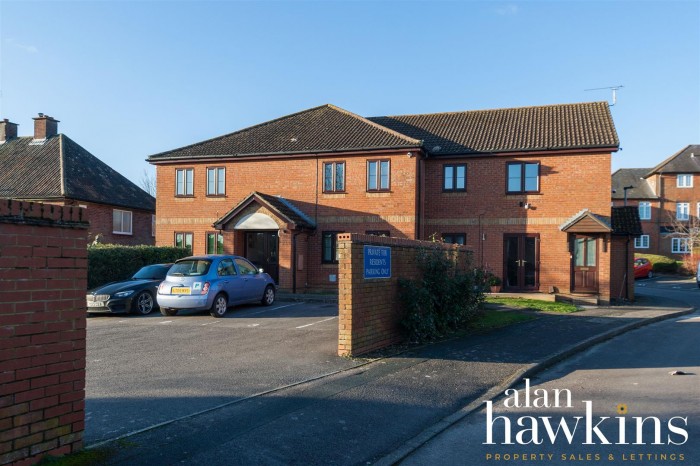 View Full Details for The Maltings, Royal Wootton Bassett SN4 7 - EAID:11742, BID:1