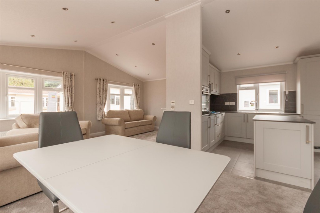 Images for Greenfield Estate, Lyneham, Chippenham EAID:11742 BID:1