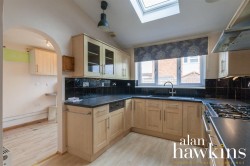 View Full Details for St. Andrews Close, Wroughton, Swindon SN4 9 - EAID:11742, BID:1