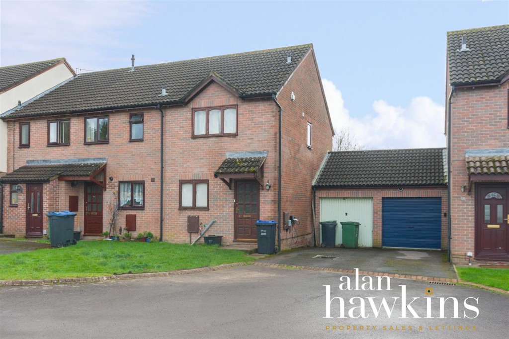 Images for Glenville Close, Royal Wootton Bassett SN4 7 EAID:11742 BID:1