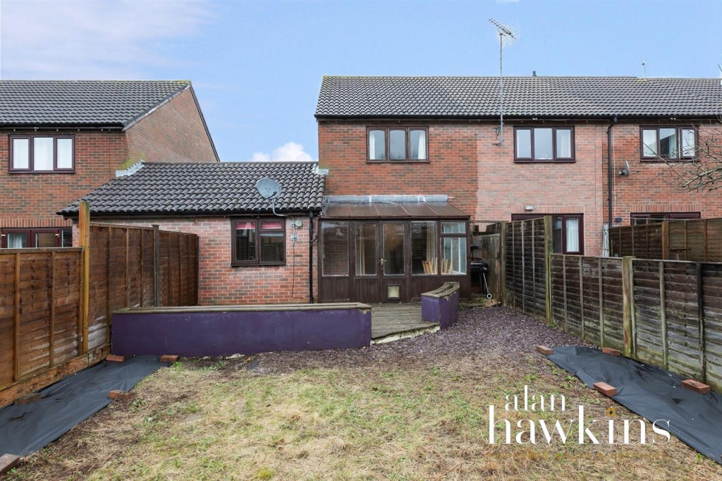 Images for Glenville Close, Royal Wootton Bassett SN4 7 EAID:11742 BID:1