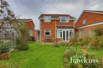 Images for Sorrel Close, Royal Wootton Bassett SN4 7