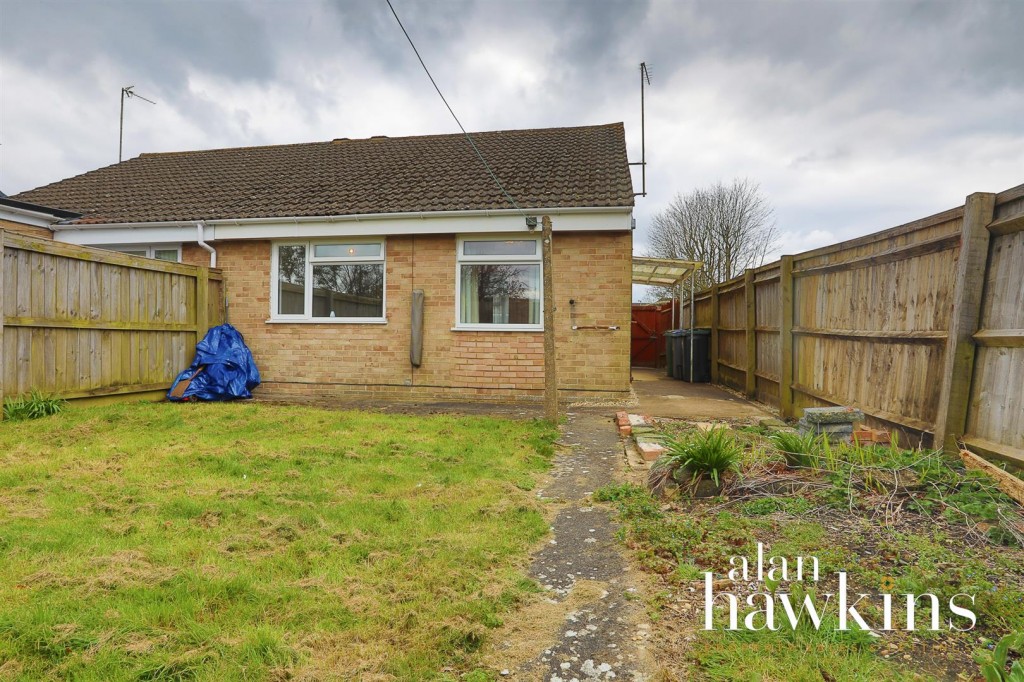 Images for Byron Avenue, Royal Wootton Bassett, Swindon EAID:11742 BID:1