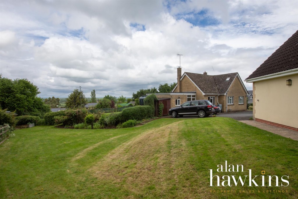 Images for Greenhill, Royal Wootton Bassett SN4 8 EAID:11742 BID:1