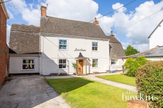 Wood Street, Royal Wootton Bassett
