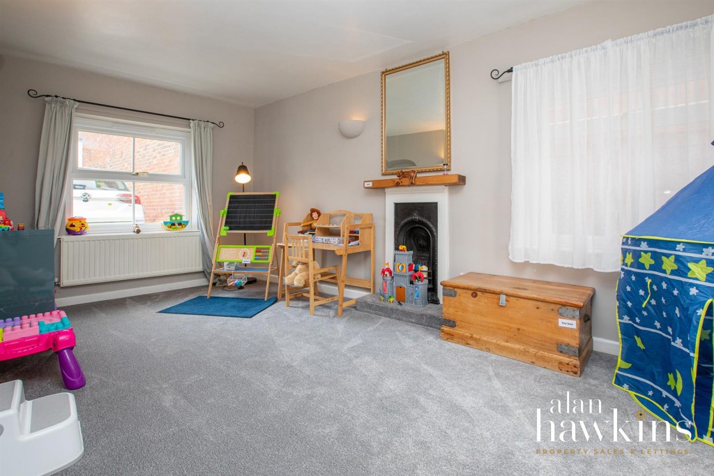 Images for Wood Street, Royal Wootton Bassett EAID:11742 BID:1