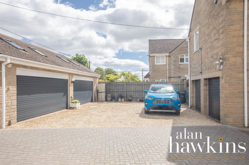 Images for Fritterswell, Brinkworth SN15 5 EAID:AlanHakinsAPI BID:1