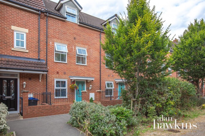 View Full Details for Da Vinci Walk, Royal Wootton Bassett, Swindon - EAID:11742, BID:1