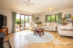 View Full Details for Broad Town - EAID:11742, BID:1