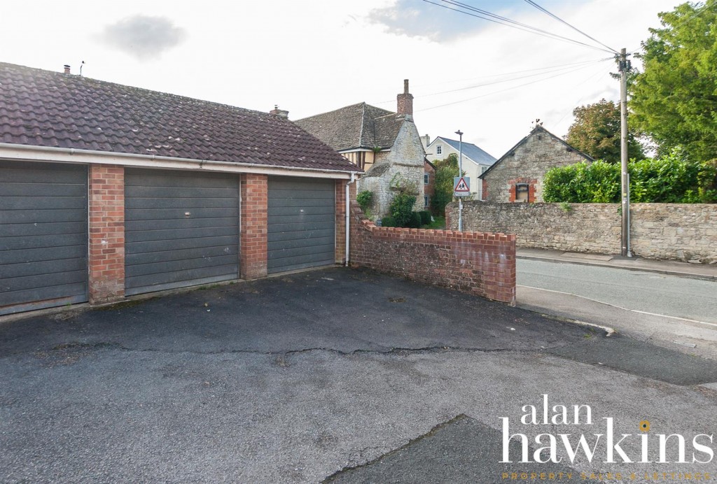 Images for Bradenstoke, Chippenham EAID:11742 BID:1