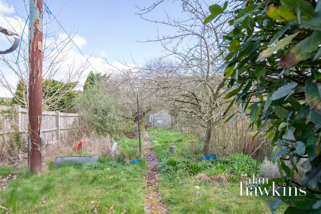 Images for Springfield Crescent, Royal Wootton Bassett SN4 7 EAID:11742 BID:1