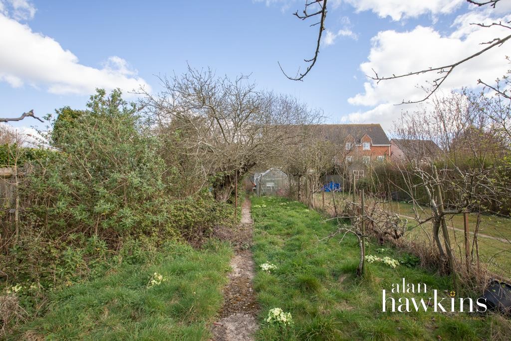 Images for Springfield Crescent, Royal Wootton Bassett SN4 7 EAID:11742 BID:1