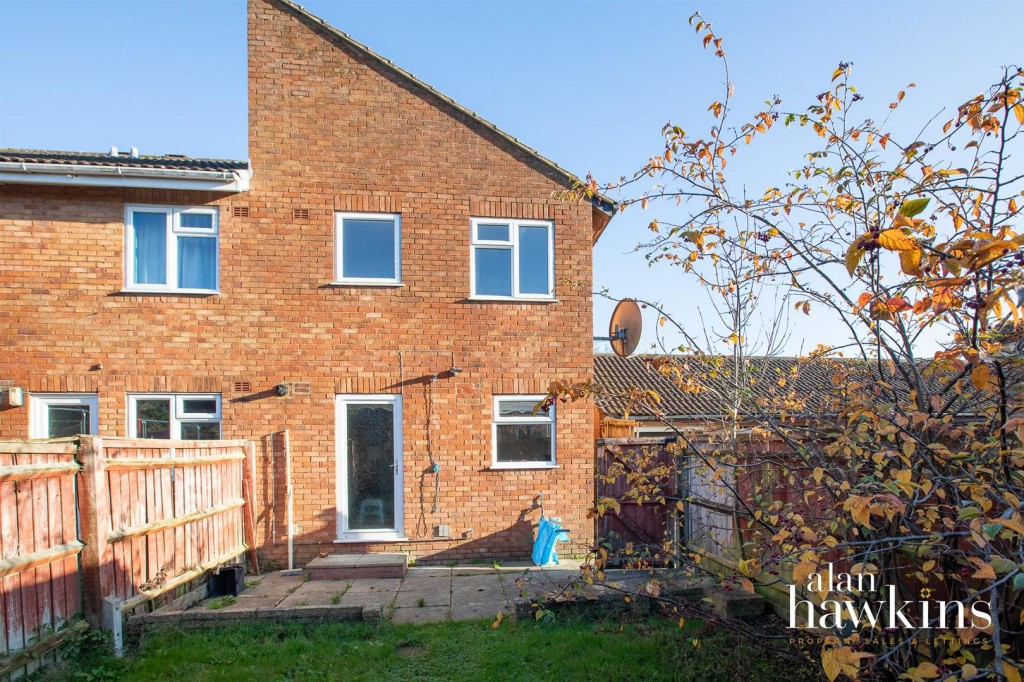 Images for Pendennis Road, Freshbrook EAID:11742 BID:1
