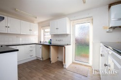 View Full Details for Pendennis Road, Freshbrook - EAID:11742, BID:1