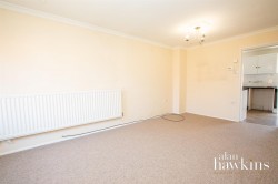 View Full Details for Pendennis Road, Freshbrook - EAID:11742, BID:1