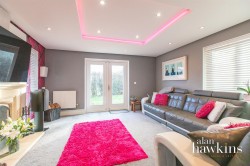 View Full Details for Brooklands, Royal Wootton Bassett - EAID:11742, BID:1