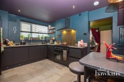 View Full Details for Vale View, Royal Wootton Bassett SN4 - EAID:11742, BID:1