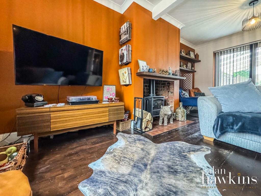 Images for Vale View, Royal Wootton Bassett SN4 EAID:11742 BID:1