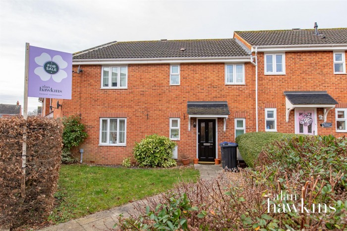 View Full Details for Sprats Barn Crescent, Royal Wootton Bassett, Swindon - EAID:11742, BID:1
