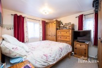 Images for Bungalow Park, Bradenstoke SN15