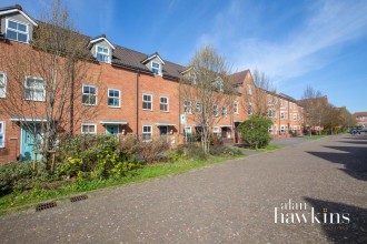 Da Vinci Walk, Royal Wootton Bassett