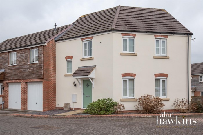View Full Details for Barrow Close, Royal Wootton Bassett SN4 8 - EAID:11742, BID:1