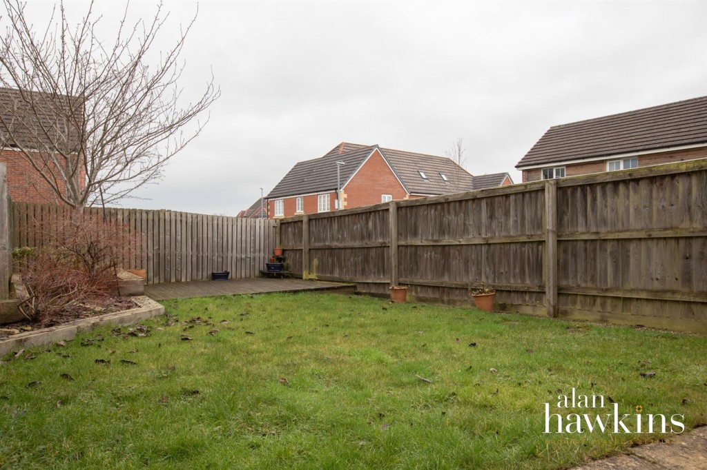 Images for Barrow Close, Royal Wootton Bassett SN4 8 EAID:11742 BID:1