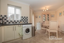 View Full Details for Barrow Close, Royal Wootton Bassett SN4 8 - EAID:11742, BID:1