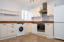 View Full Details for Buxton Way, Royal Wootton Bassett - EAID:11742, BID:1