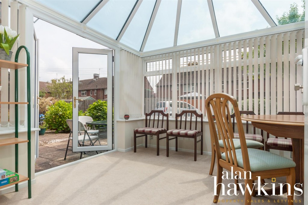 Images for The Mulberrys, Royal Wootton Bassett, Swindon EAID:AlanHakinsAPI BID:1