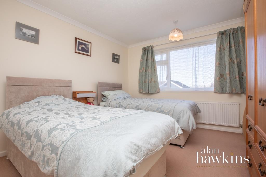 Images for Branscombe Drive, Royal Wootton Bassett, SN4 8 EAID:11742 BID:1