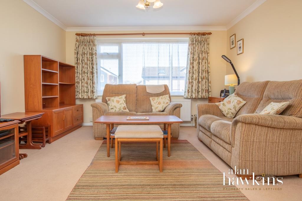 Images for Branscombe Drive, Royal Wootton Bassett, SN4 8 EAID:11742 BID:1