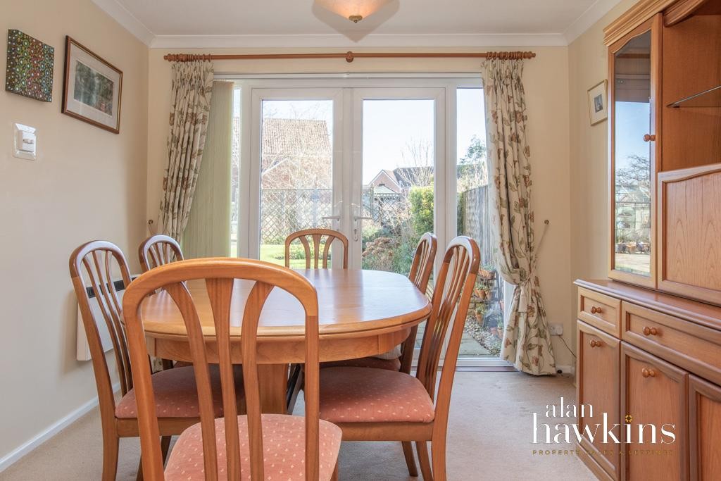 Images for Branscombe Drive, Royal Wootton Bassett, SN4 8 EAID:11742 BID:1