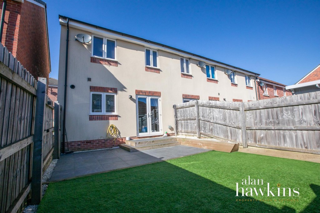 Images for Buxton Way, Royal Wootton Bassett EAID:11742 BID:1