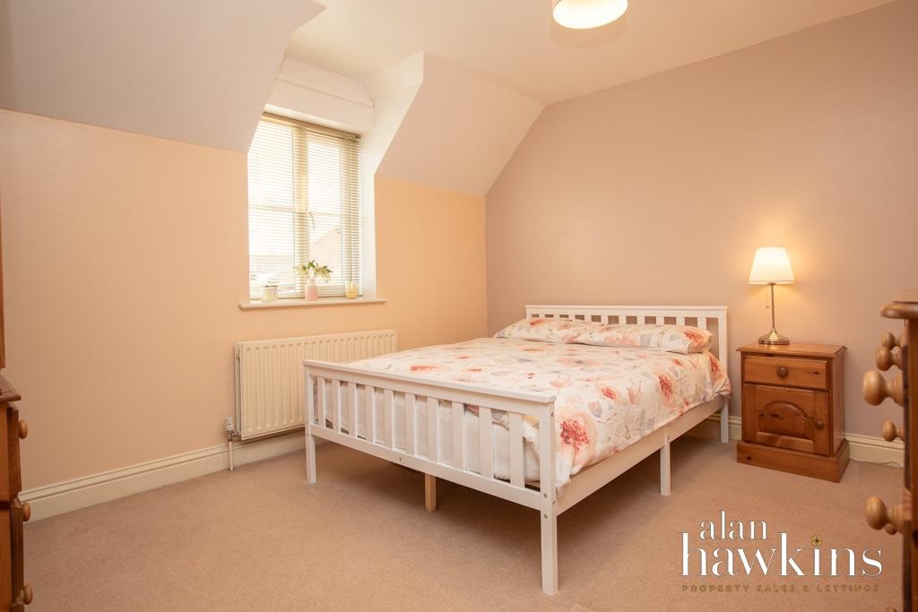 Images for Bradenstoke SN15 4 EAID:11742 BID:1