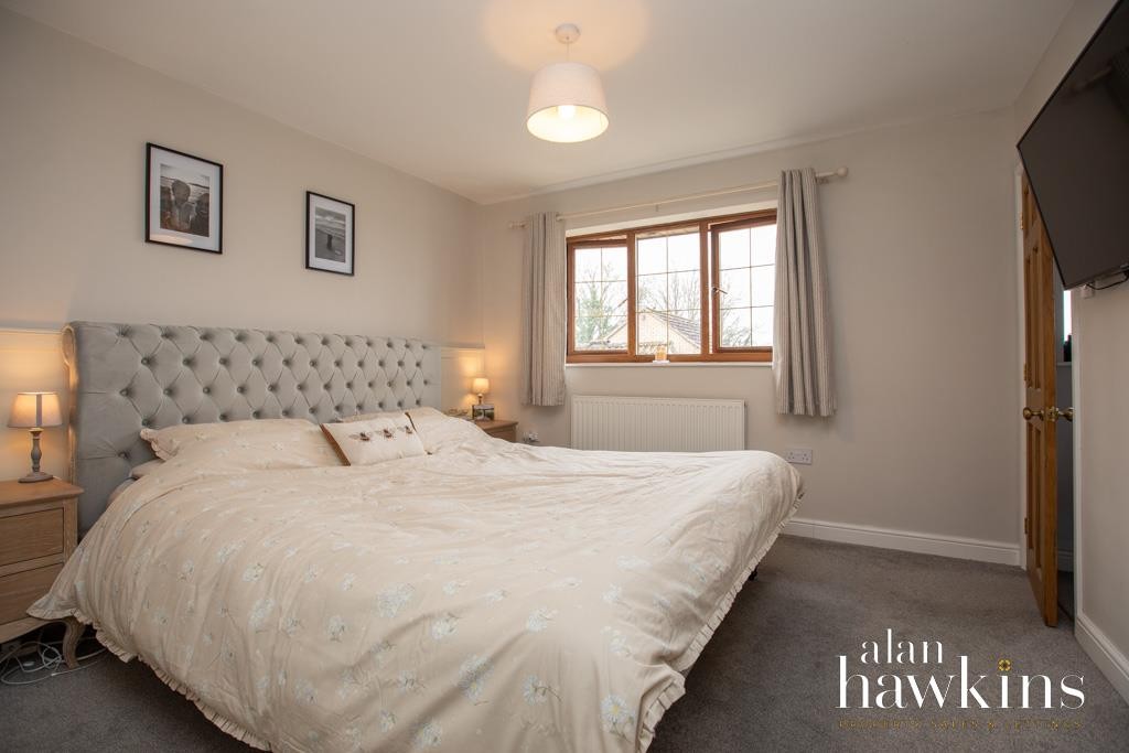 Images for Willowbrook, Purton SN5 4 EAID:11742 BID:1
