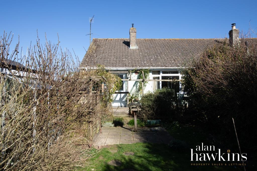 Images for Stoppers Hill, Brinkworth SN15 5 EAID:11742 BID:1