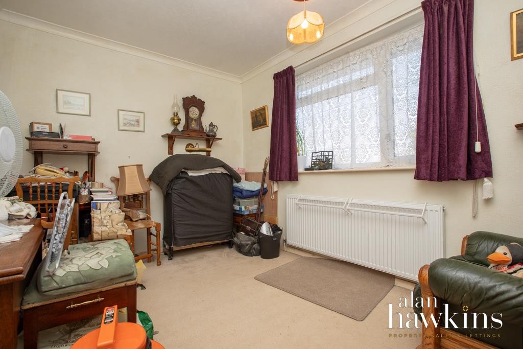 Images for Stoppers Hill, Brinkworth SN15 5 EAID:11742 BID:1