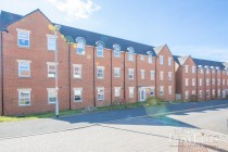 Images for Cloatley Crescent, Royal Wootton Bassett SN4 7