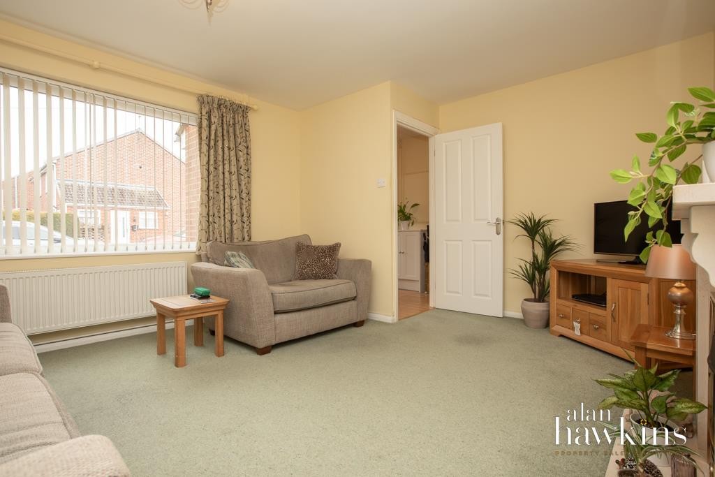 Images for Keats Close, Royal Wootton Bassett Sn4 8 EAID:11742 BID:1