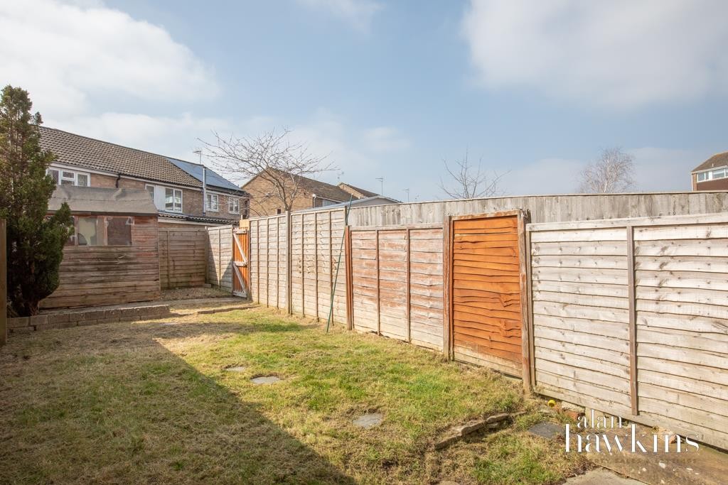 Images for Longfellow Crescent, Royal Wootton Bassett SN4 8 EAID:11742 BID:1