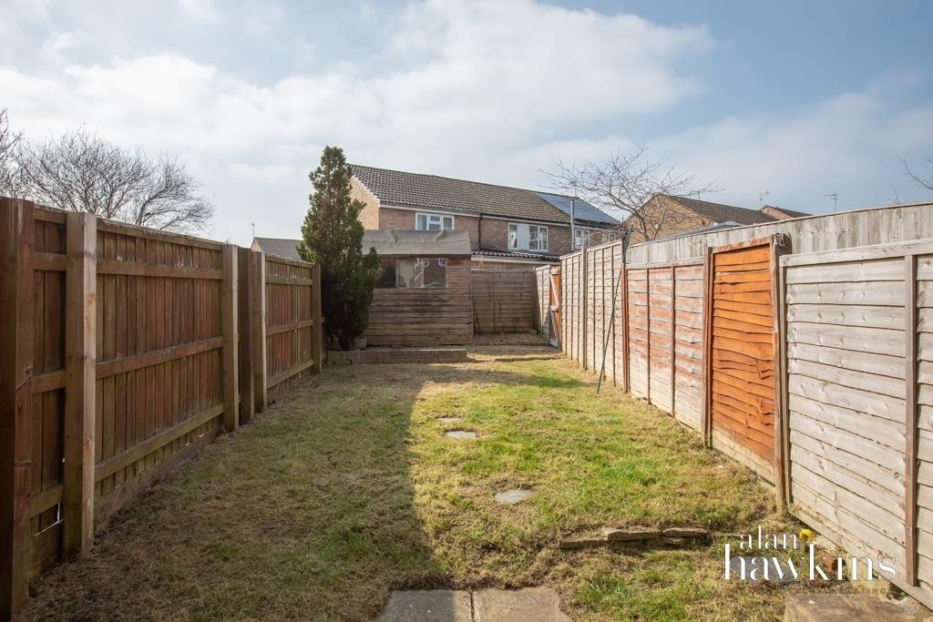Images for Longfellow Crescent, Royal Wootton Bassett SN4 8 EAID:11742 BID:1