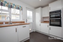 Images for Bungalow Park, Bradenstoke