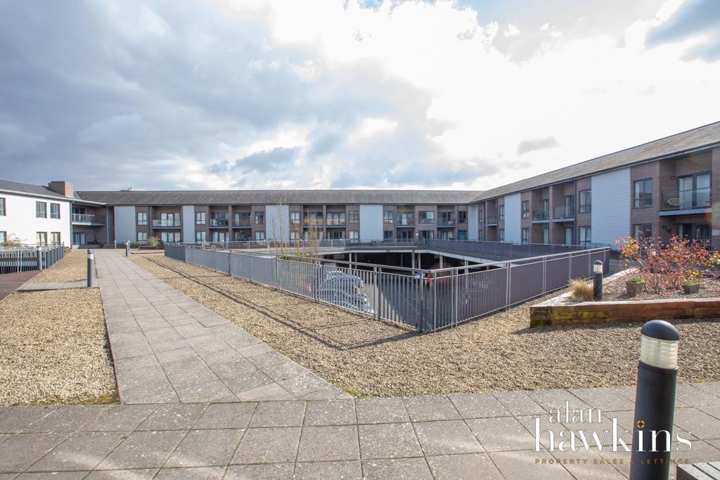 Images for Fire Fly Avenue, Swindon SN2 2 EAID:11742 BID:1