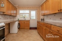 Images for Deben Crescent, Swindon SN25 3