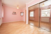 Images for Deben Crescent, Swindon SN25 3